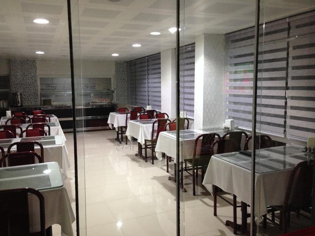 Hotel Simsek Finike Buitenkant foto