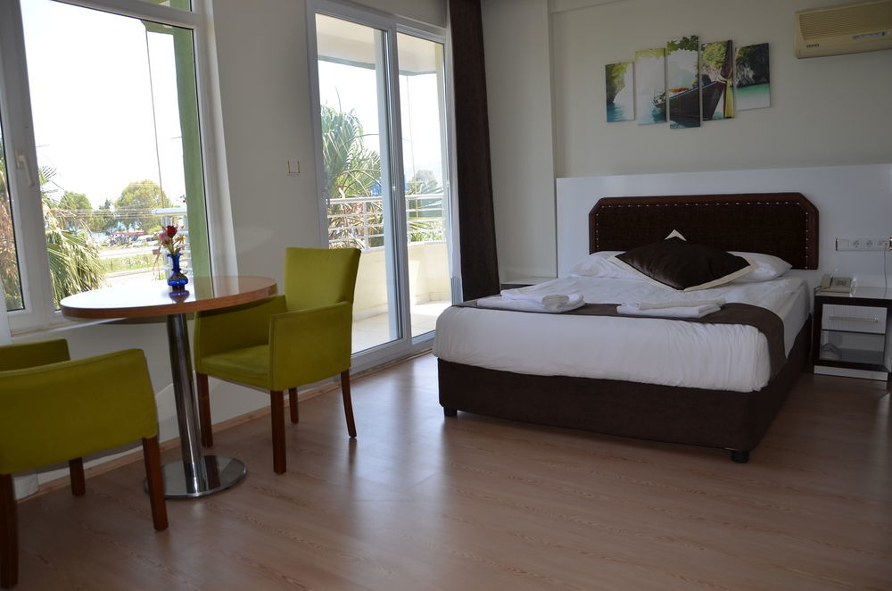 Hotel Simsek Finike Buitenkant foto